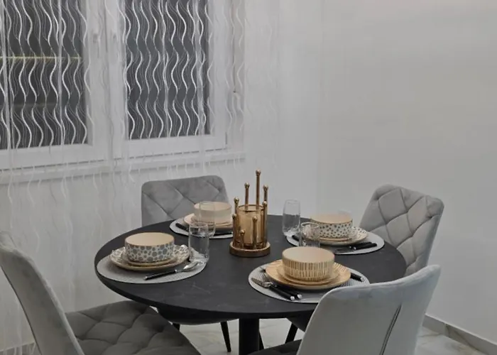 Violet Apartment Veternik